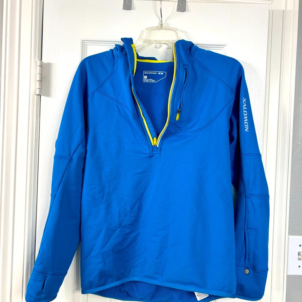Solomon athletic trainer jacket or underlayer ski racing, running winter sports